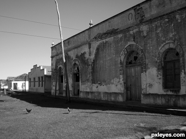 ABANDONED BUILDING